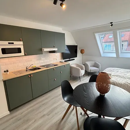 Cozy With A Great Location At 